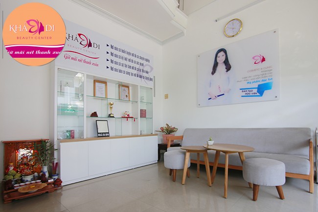 <p><i>Cuộc sống hiện đại như ngày nay, thì nhu cầu làm đẹp lại càng nâng cao vượt bậc và cải tiến không ngừng. Nắm bắt xu hướng thị trường và mong muốn mang cái đẹp đến với phụ nữ Việt Nam,&nbsp;<b>Thẩm mỹ viện Khả Di</b>&nbsp;đã ra đời nhằm đáp ứng nhu cầu làm đẹp của các chị em.</i></p>