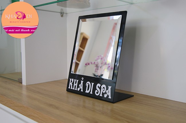 <p>Công nghệ ngày ngày tiên tiến, bắt kịp xu hướng quốc tế,&nbsp;<b>thẩm mỹ viện Khả Di tại TP. Nha Trang</b>&nbsp;đã và đang áp dụng những biện pháp cùng trang thiết bị hiện đại nhất để phục vụ tối ưu nhất nhu cầu làm đẹp của chị em phụ nữ, từ đó có thể tư vấn giúp họ làm đẹp an toàn và mang lại hiệu quả nhất định.</p>